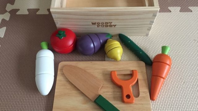 マグネット式のおままごとセット